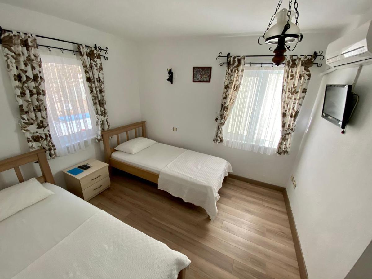 Ada Hotel Бозджаада Екстер'єр фото