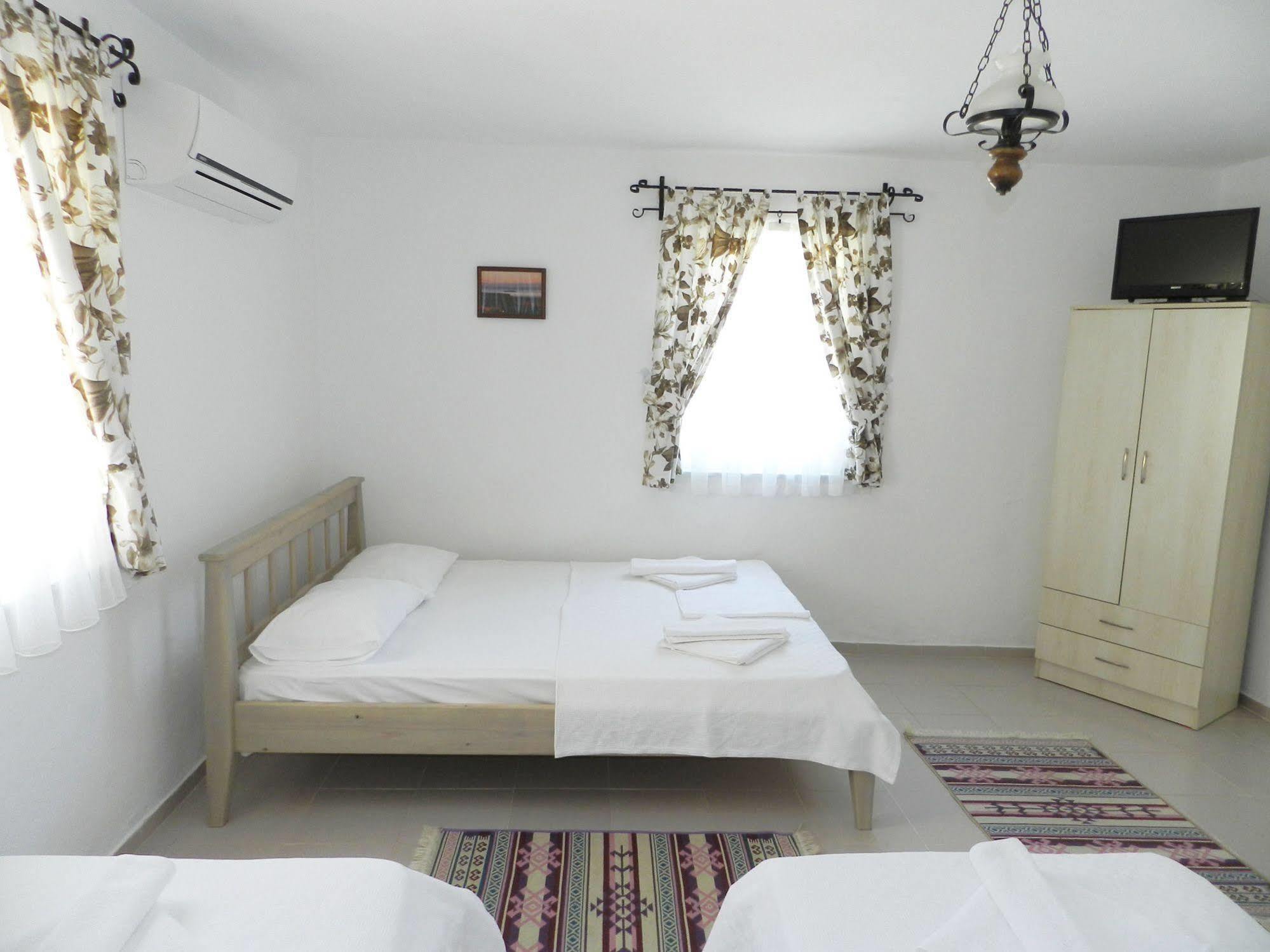 Ada Hotel Бозджаада Екстер'єр фото