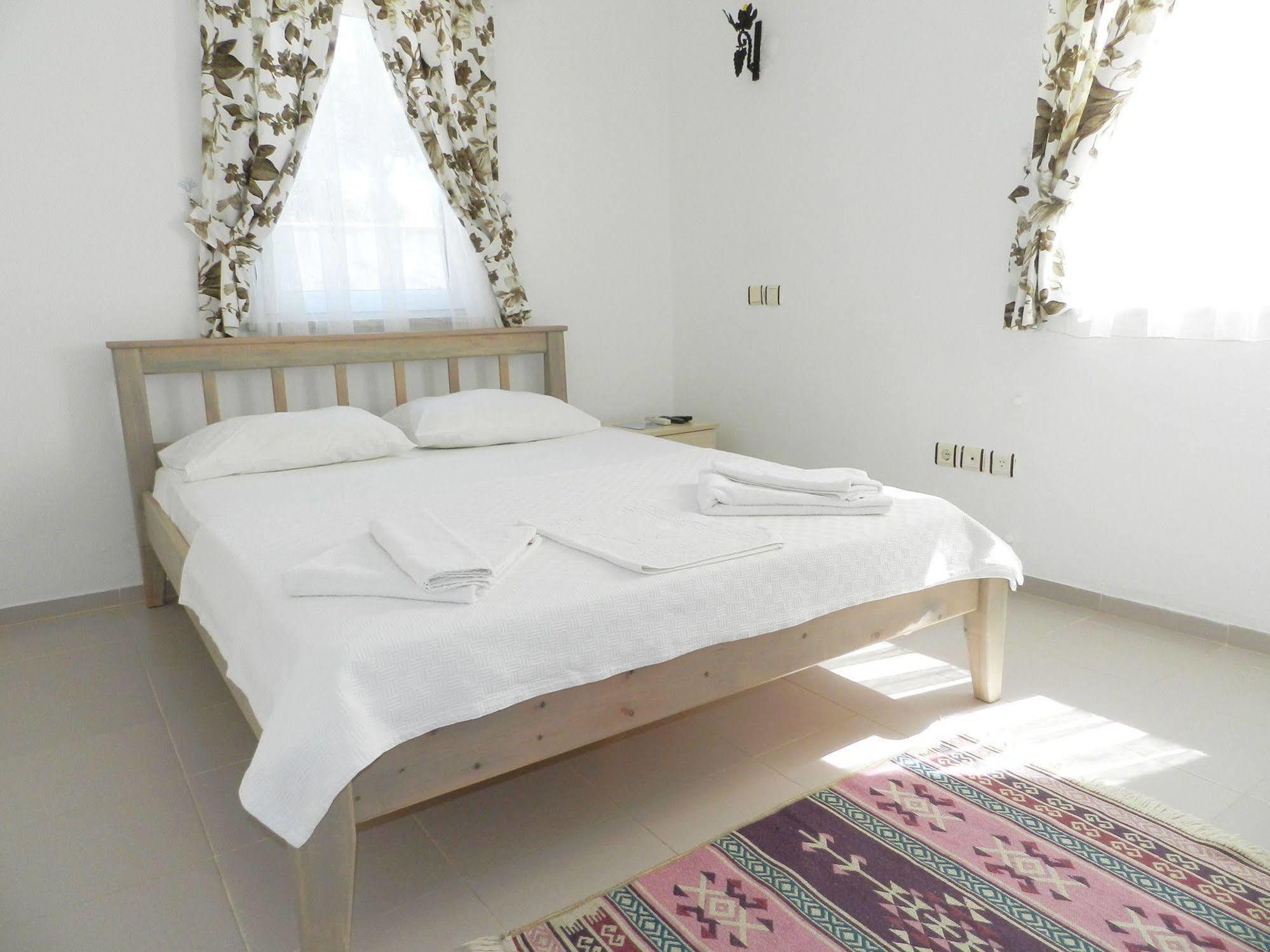 Ada Hotel Бозджаада Екстер'єр фото